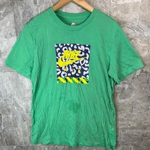 Green Nike graphic tee with leopard print design Men's‎ Large  #retro